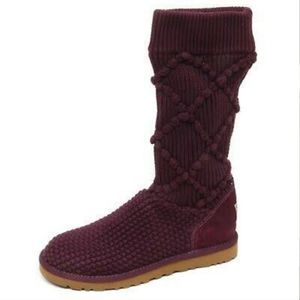 Womens burgundy UGG boots. Like new, size 9 womens.
